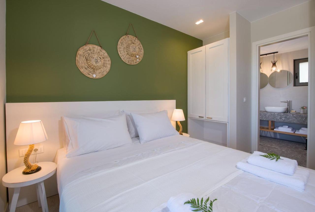 Apartamento Eleanthi Modern Living Galatás Habitación foto